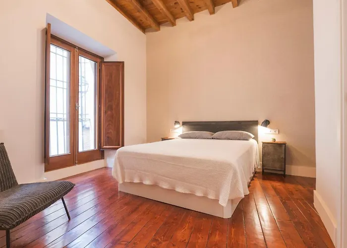 Sixto Ramon Parro By Ap アパート